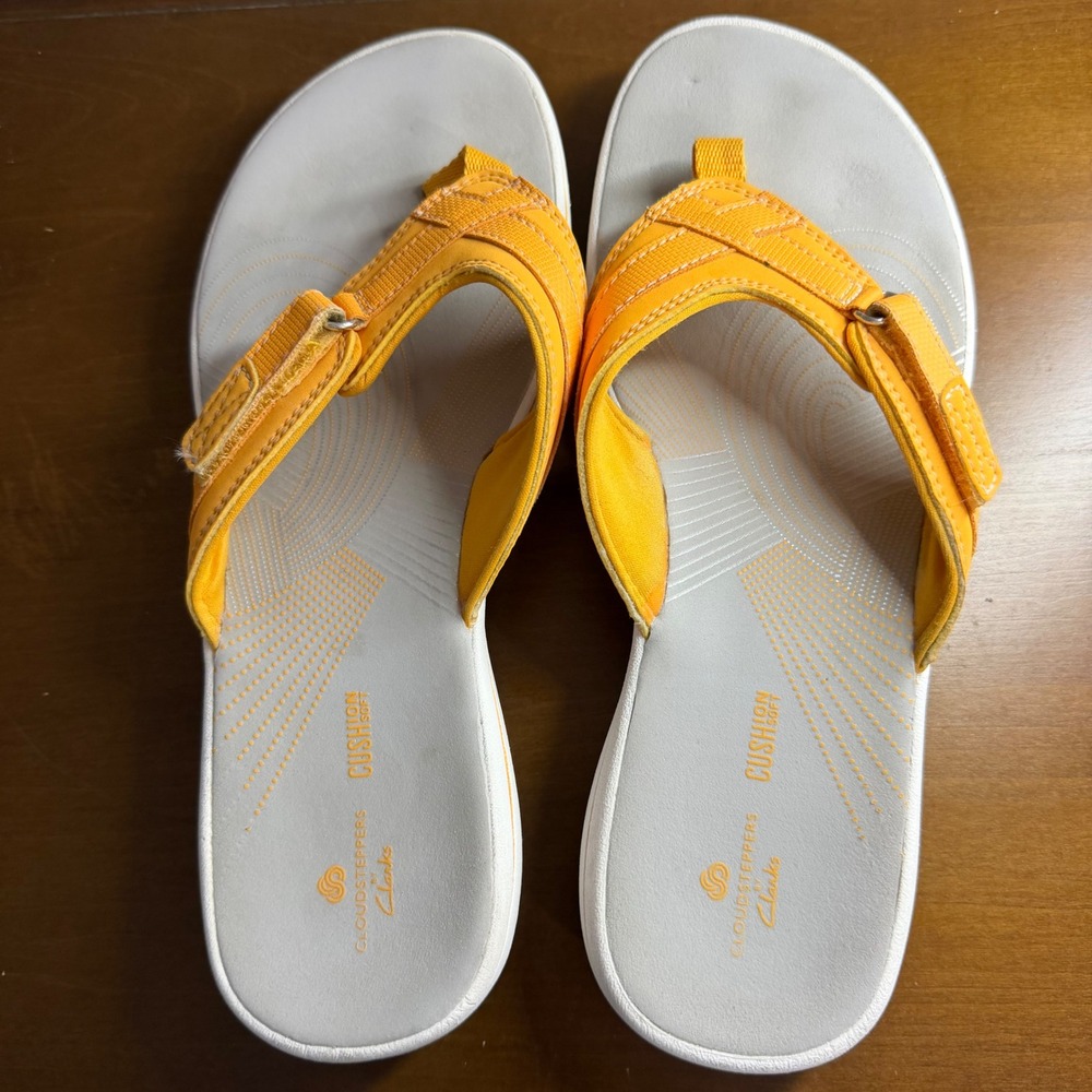 Clarks Cloudsteppers Arla Glitz Orange Cushion Soft Flip Flop Sandals Womens